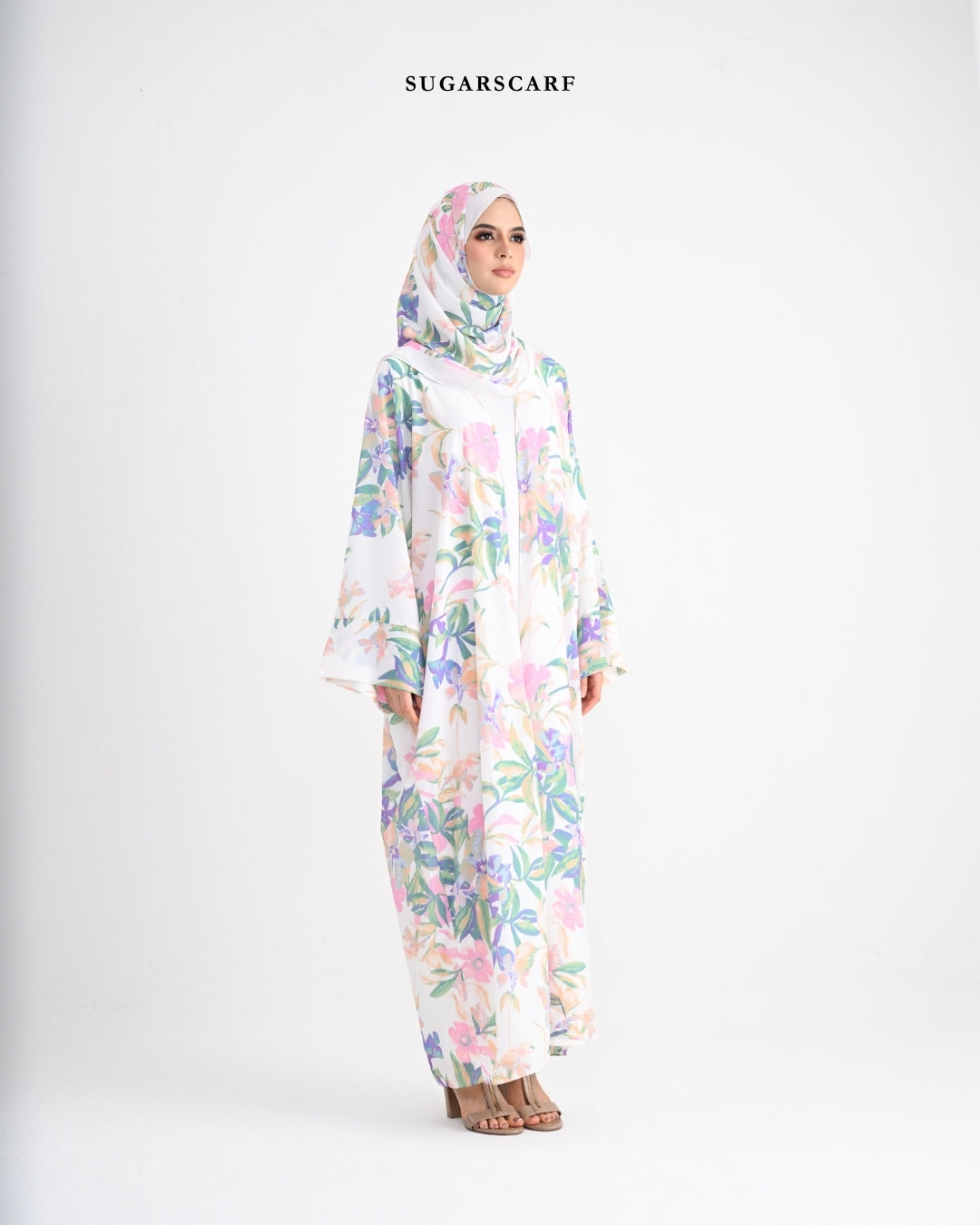 She is In Bloom Abaya Outer in Maria