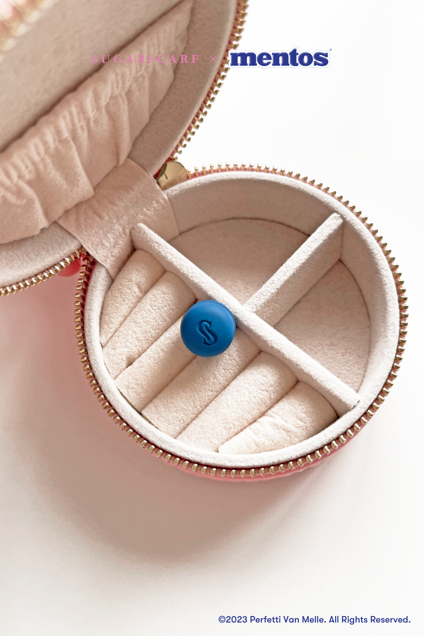 Sugarscarf x Mentos Magnet Brooch Candy Set ( 2 pairs in one set)