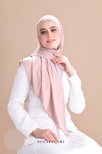 YES DEFECT - Claudia Triangle Style (Semi Instant Hijab) (Latte)