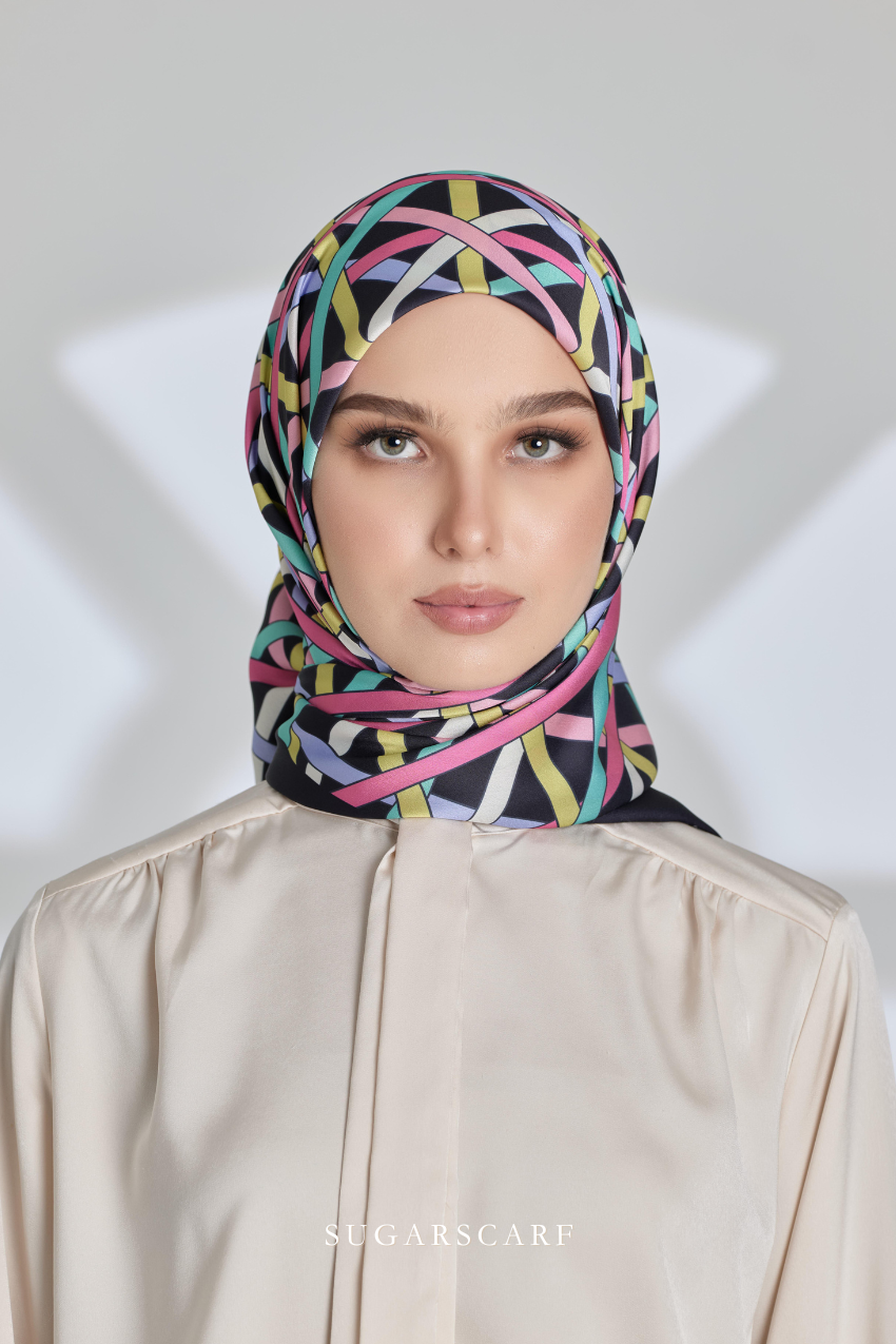 ( Square ) Classy Simpulan Mixed Satin Silk Scarf ( SAHUR )