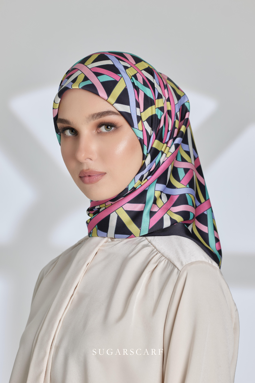 ( Square ) Classy Simpulan Mixed Satin Silk Scarf ( SAHUR )