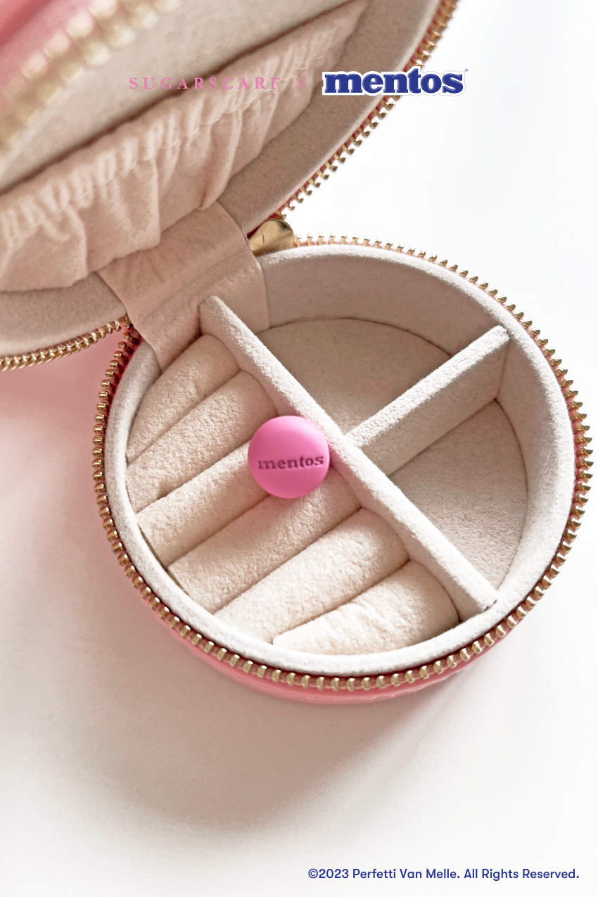 Sugarscarf x Mentos Magnet Brooch Candy Set ( 2 pairs in one set)