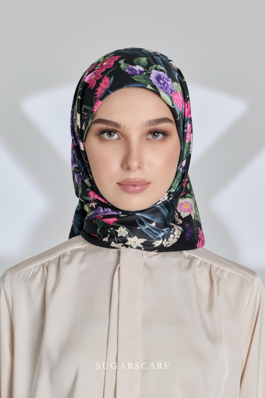 ( Square ) Seri Blooming Mixed Satin Silk Scarf ( BUNGA )