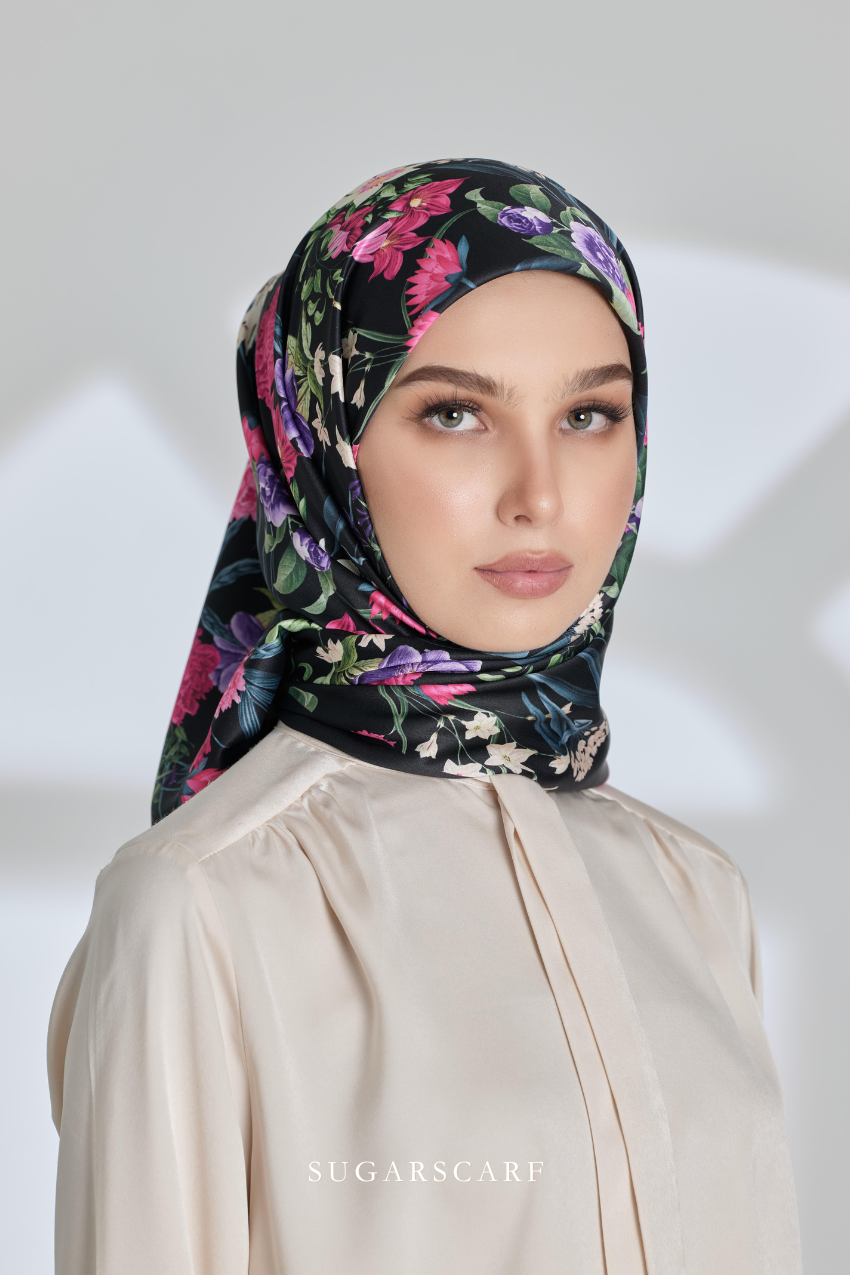 ( Square ) Seri Blooming Mixed Satin Silk Scarf ( BUNGA )