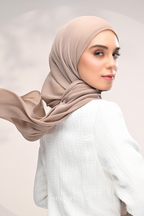 YES DEFECT - ( Full Wide Pleats Shawl ) Elegant Folds Everyday Ironless Pleats Shawl ( Vintage )