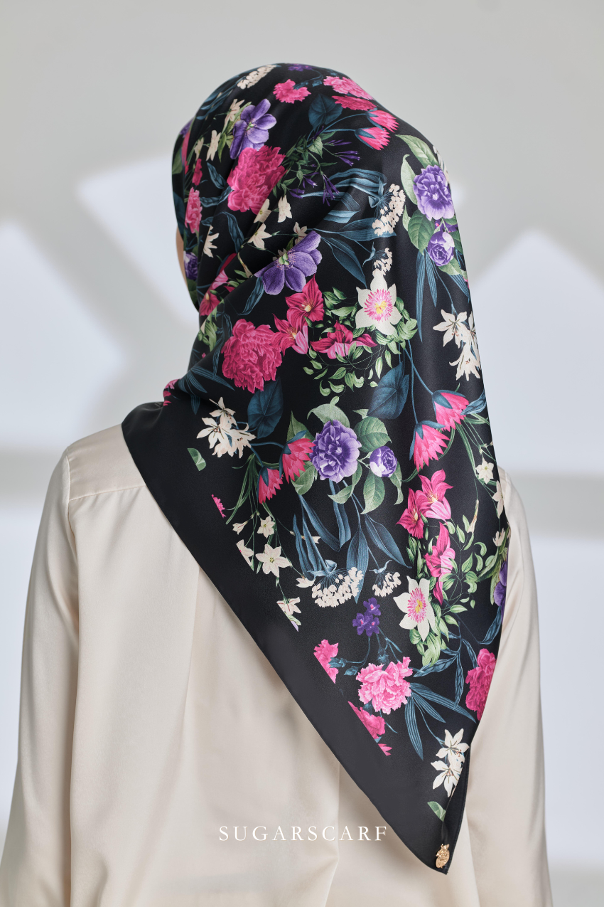 ( Square ) Seri Blooming Mixed Satin Silk Scarf ( BUNGA )