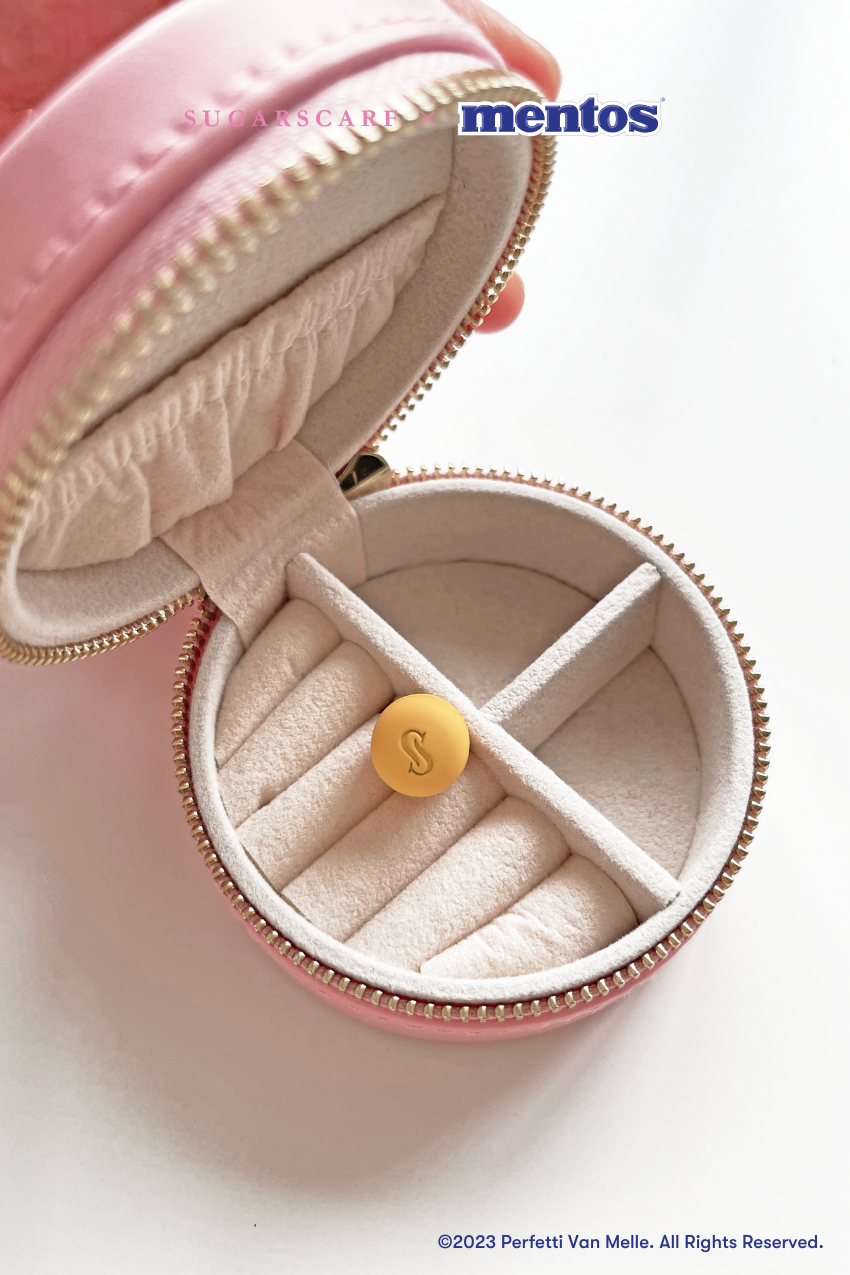 Sugarscarf x Mentos Magnet Brooch Candy Set ( 2 pairs in one set)