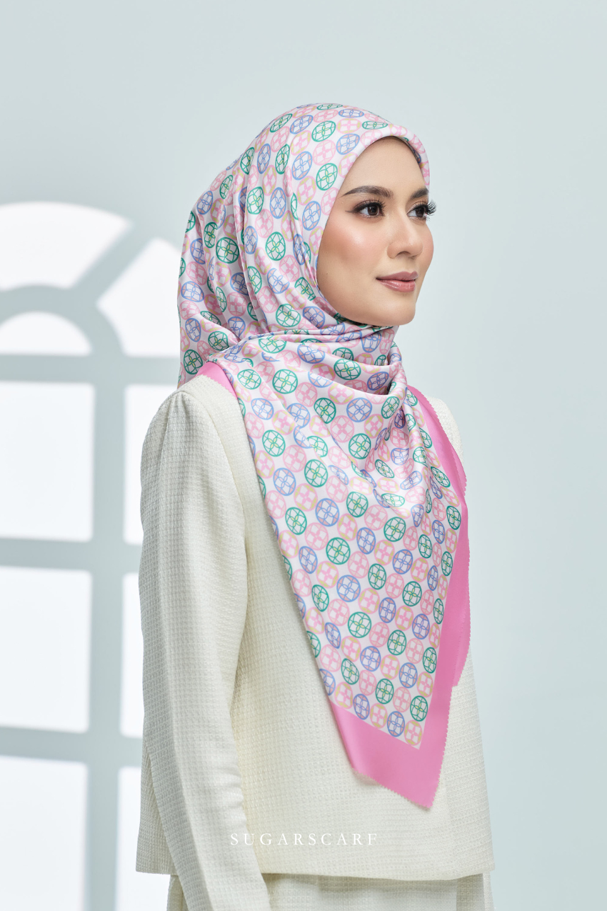 ( Square ) Girl Boss Mixed Satin Silk Scarf ( Meeting )