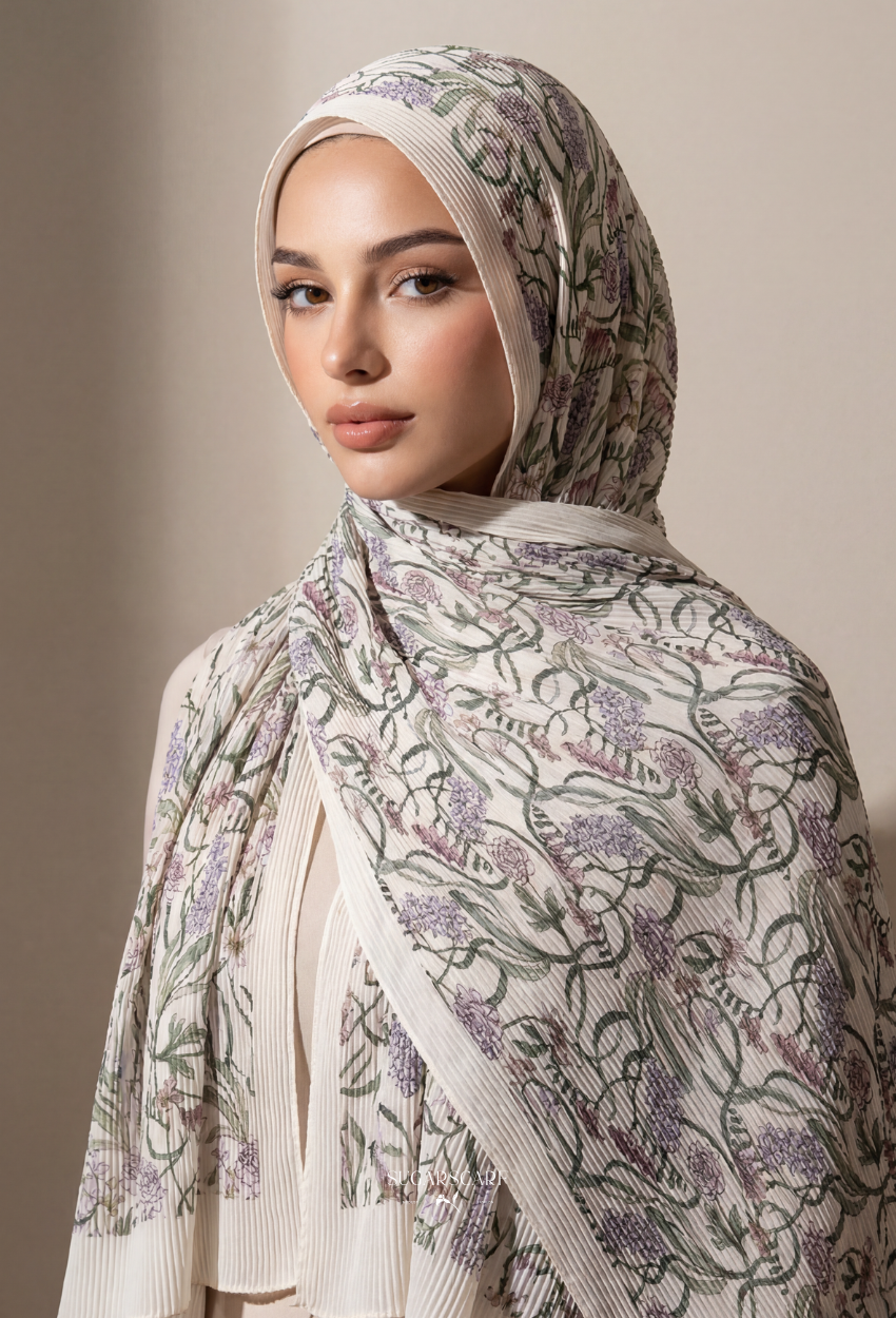 Fall In Love Wide Ultra Fine Pleated Shawl Ironless · in Lanora