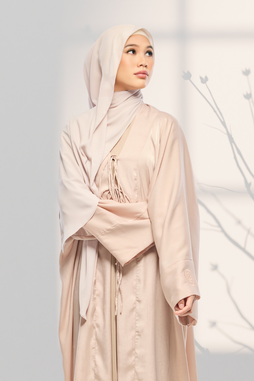 Noir Éclat Anne Embroidery Abaya Outer Robe in Bare Elegance