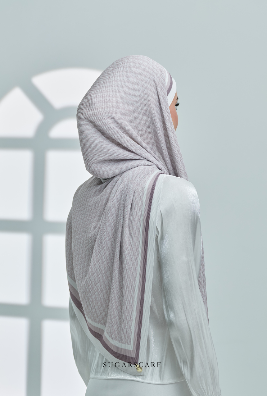 YES DEFECT ( Full Wide Pleats Shawl ) Classy Monogram ( ASH PURPLE )