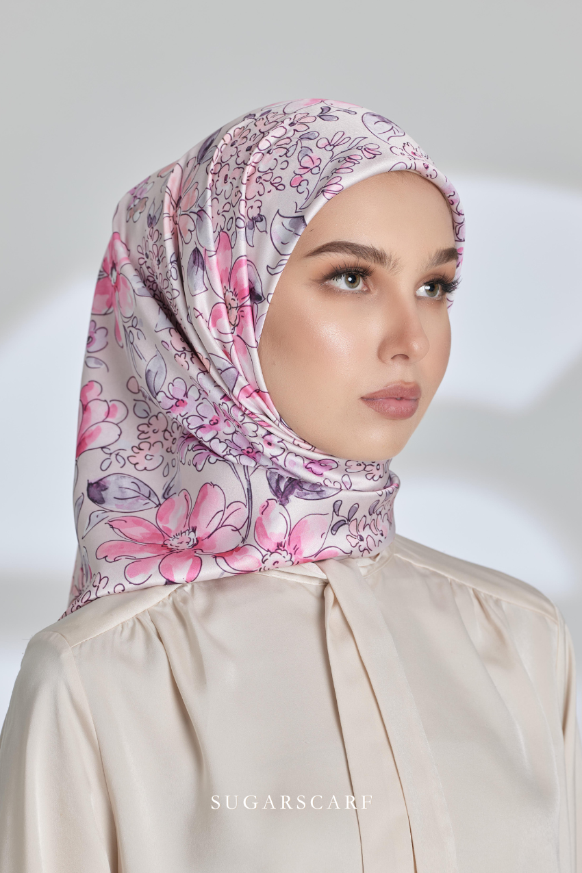 YES DEFECT - ( Square ) Seri Blooming Mixed Satin Silk Scarf ( NILA )