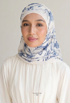 Fall inLove Wide Pleated Shawl In Fall In Love Wide Ultra Fine Pleated Shawl Ironless · in Regency