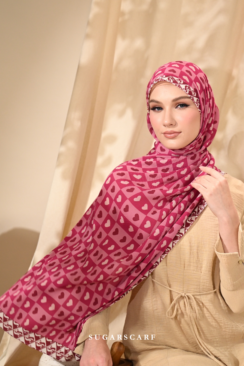 ( Full Wide Pleats Shawl ) Kindness ( KISSES)