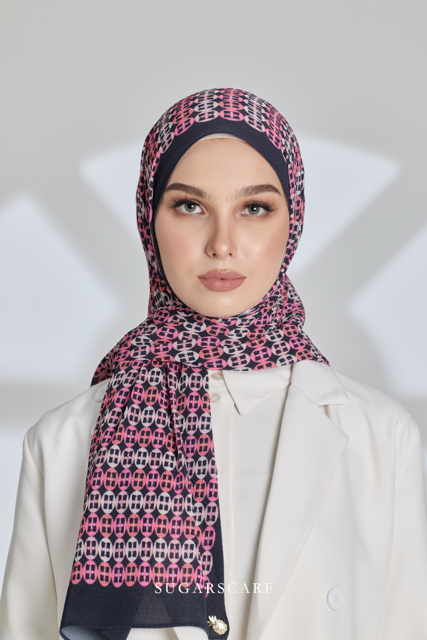 ( Full Wide Pleats Shawl ) Girl Boss ( Achiever )