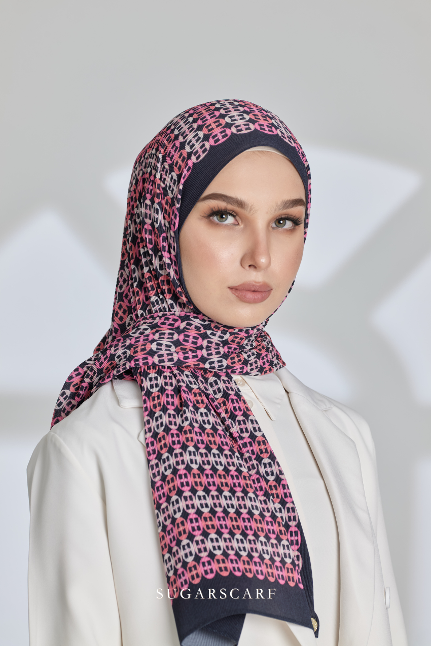 ( Full Wide Pleats Shawl ) Girl Boss ( Achiever )