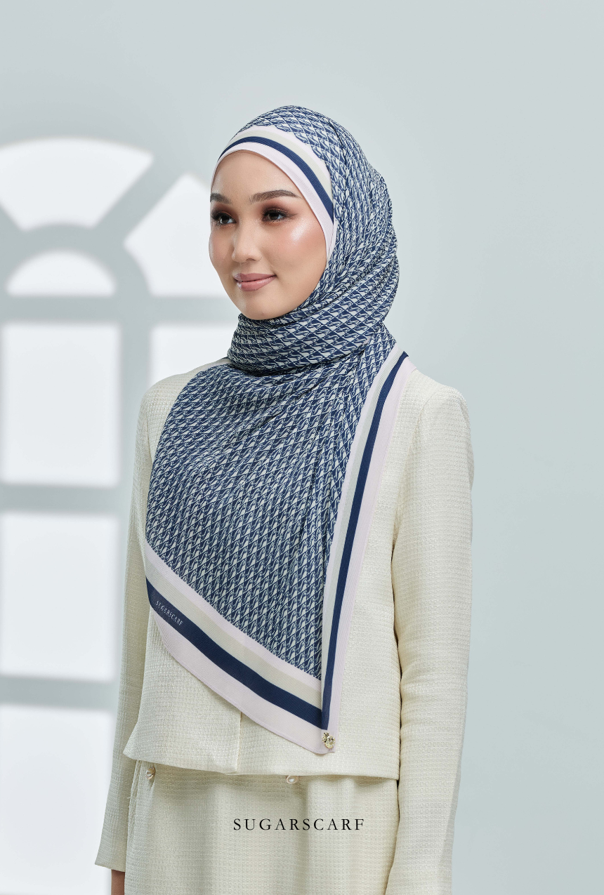 YES DEFECT ( Full Wide Pleats Shawl ) Classy Monogram ( DARK BLUE ) - Regal Blue