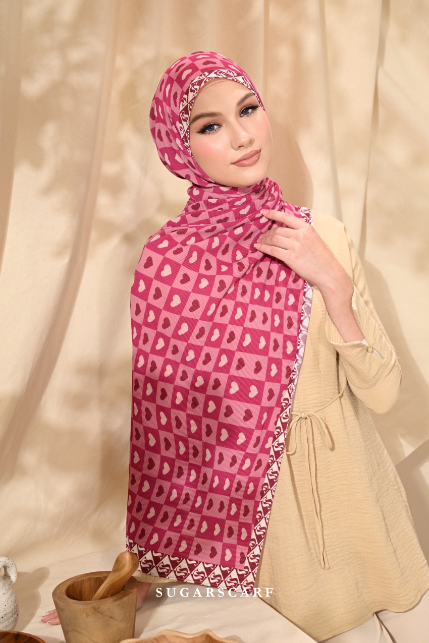 ( Full Wide Pleats Shawl ) Kindness ( KISSES)