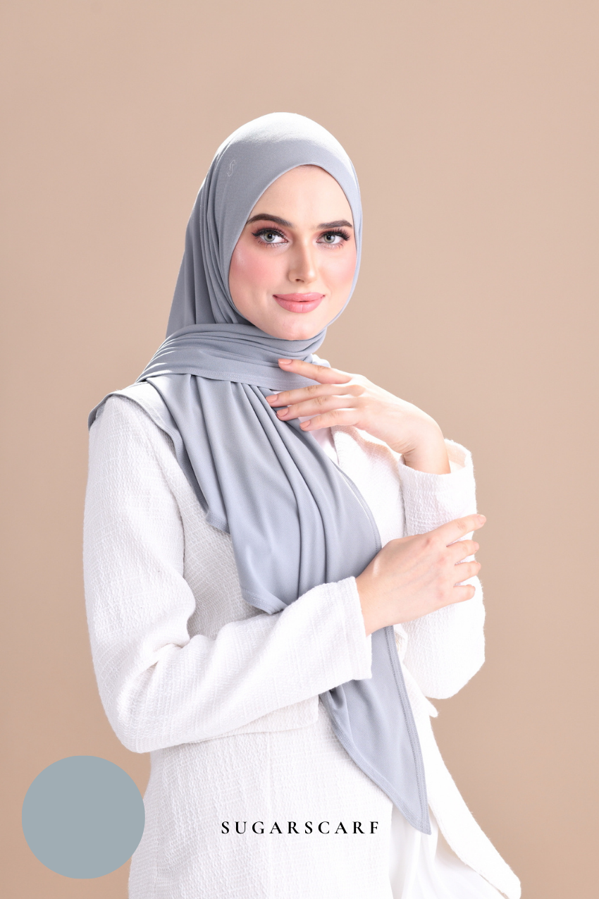 Claudia Triangle Style (Semi Instant Hijab) (Rain)