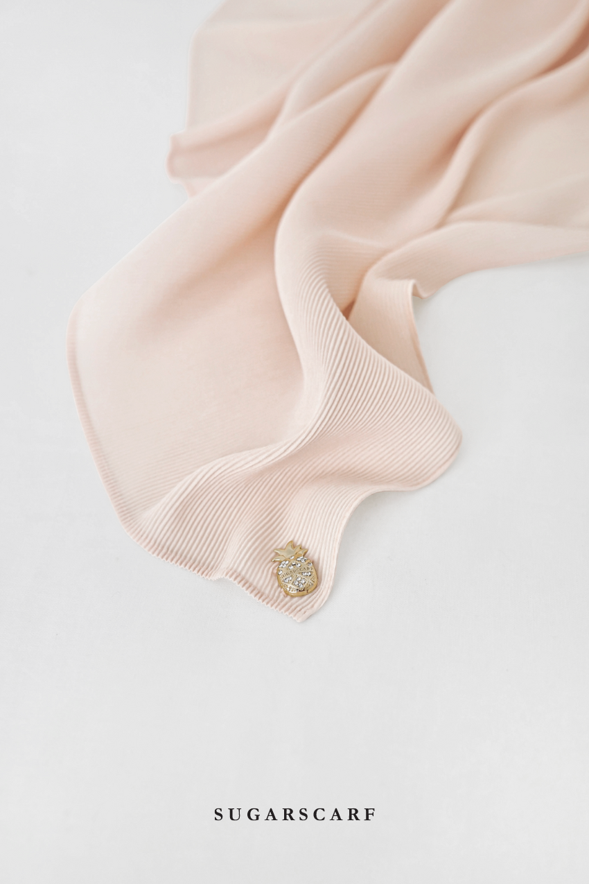 YES ( Full Wide Pleats Shawl ) Elegant Folds Everyday Ironless Pleats Shawl ( IVORY )