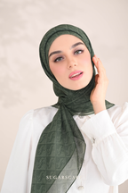 YES DEFECT - ( Square ) SSMonogramJP Voile in ( Salad )