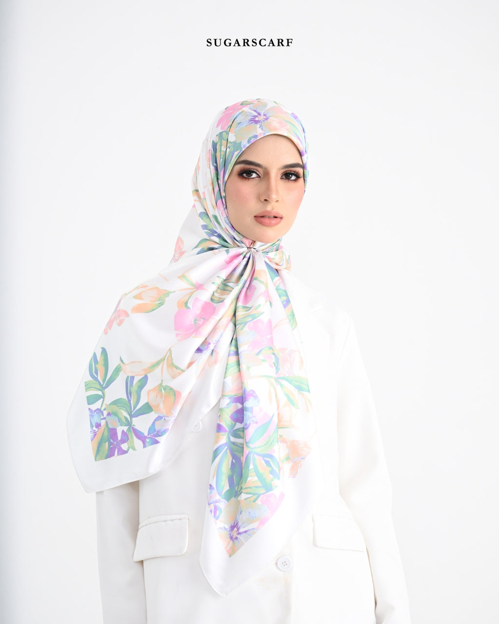 YES DEFECT -  Matte Satin Silk Sq (She is in The Bloom) in Maria