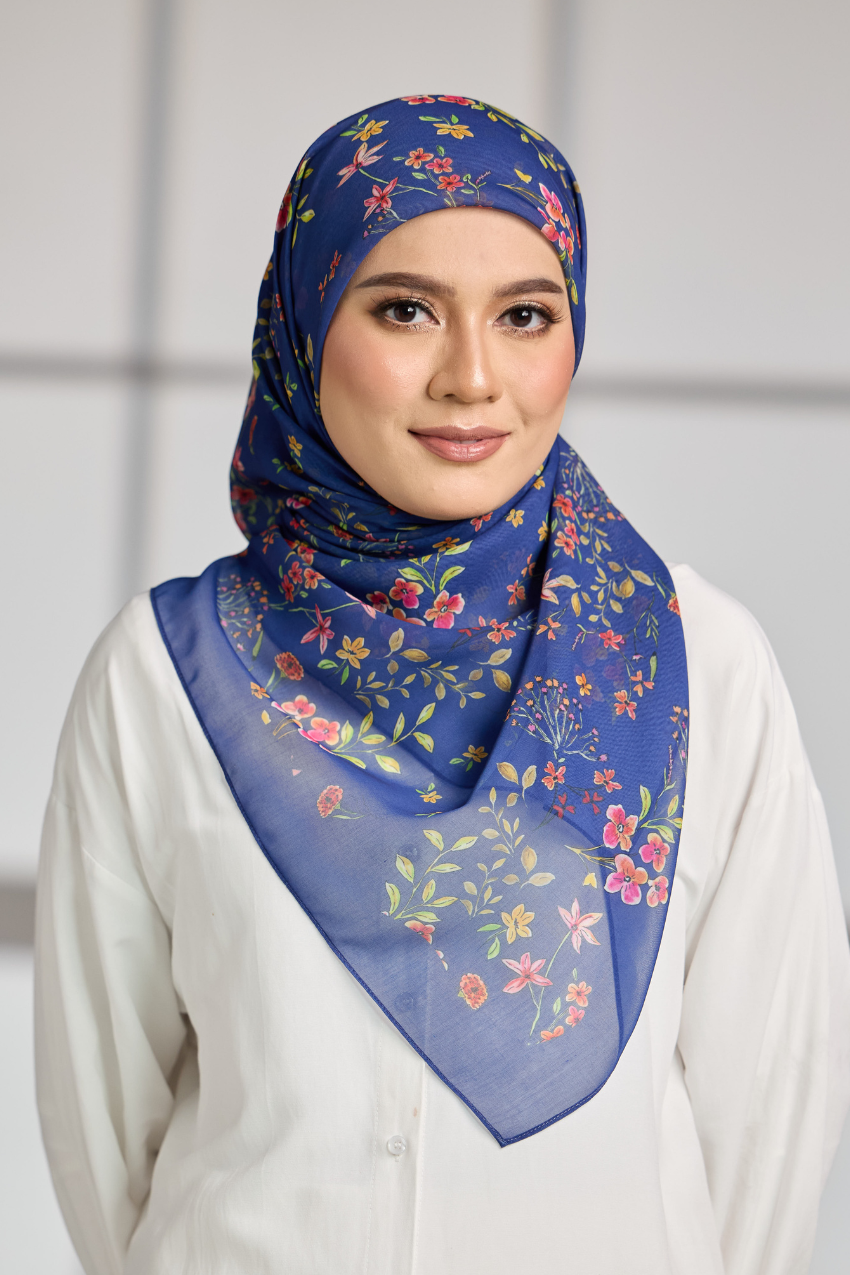YES DEFECT - TSE Paris Cotton Voile Square Scarf Jess