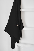 (SAMPLE) ( Full Wide Pleats Shawl ) Elegant Folds Everyday Ironless Pleats Shawl ( NOIR )