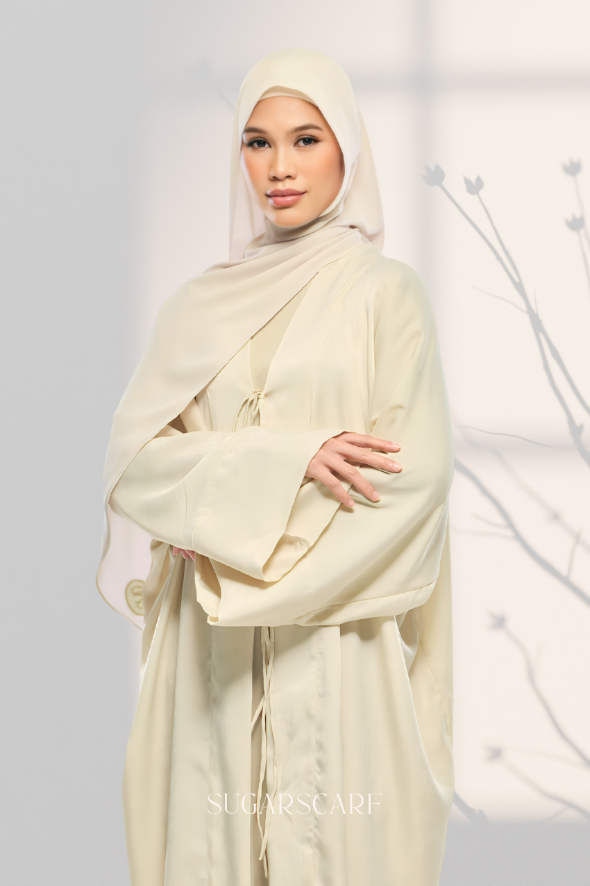 Noir Éclat Anne Embroidery Abaya Outer Robe  in Golden Dawn