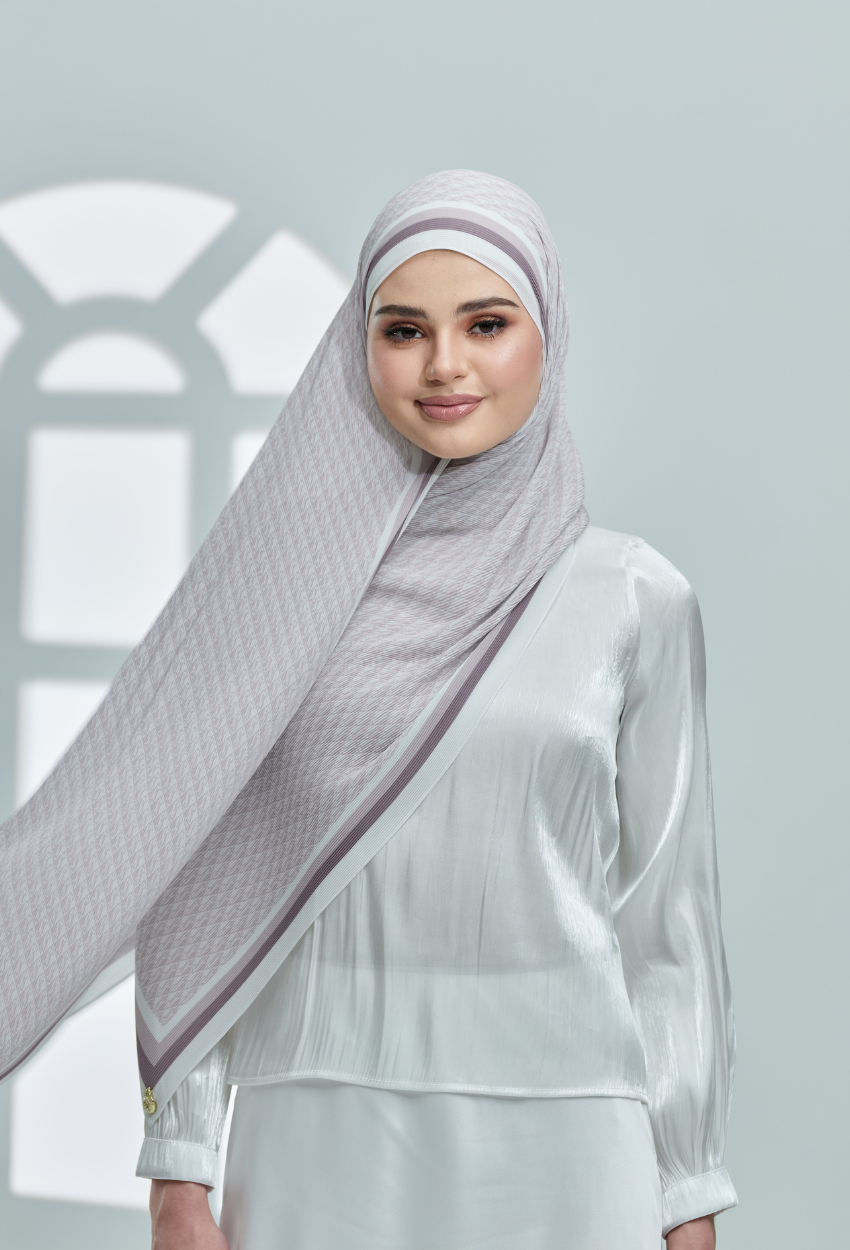 YES DEFECT ( Full Wide Pleats Shawl ) Classy Monogram ( ASH PURPLE )
