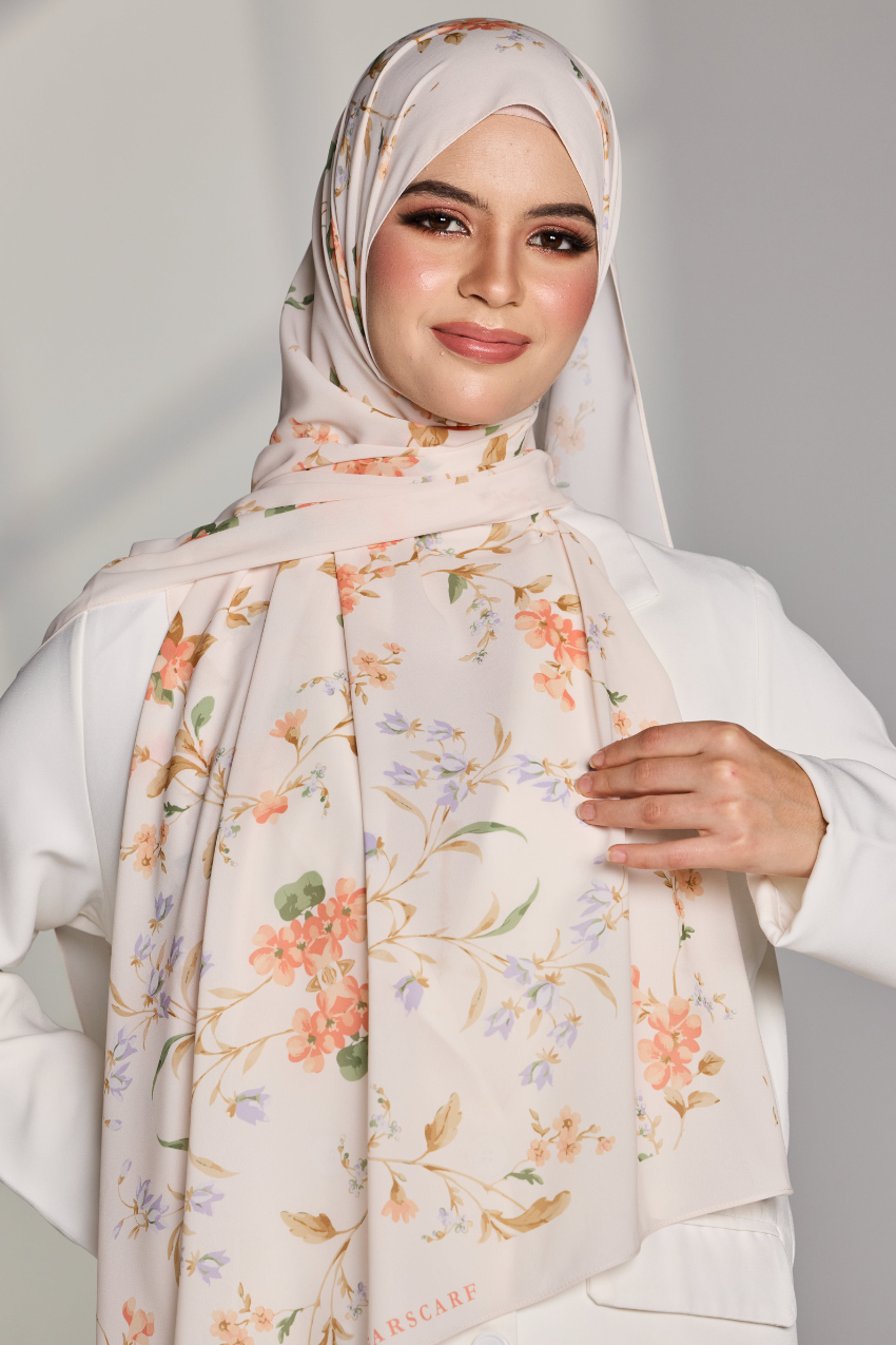 Korean Chiffon Long Shawl (Garden Whimsy) in Sunbeam Ivy