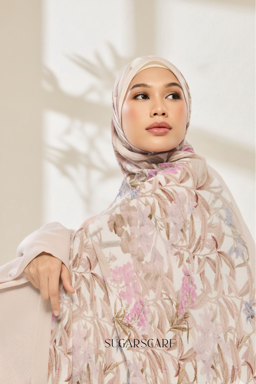 Jardin Full Wide Pleated Shawl in Soleil