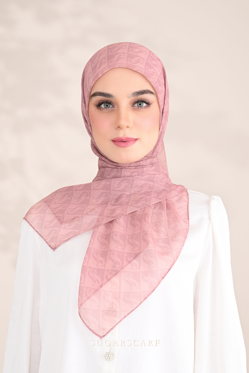 ( Square ) SSMonogramJP Voile in ( Blusher )