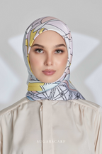 ( Square ) Garden of Hurrem Bloom Mixed Silk Satin Scarf ( ELA )