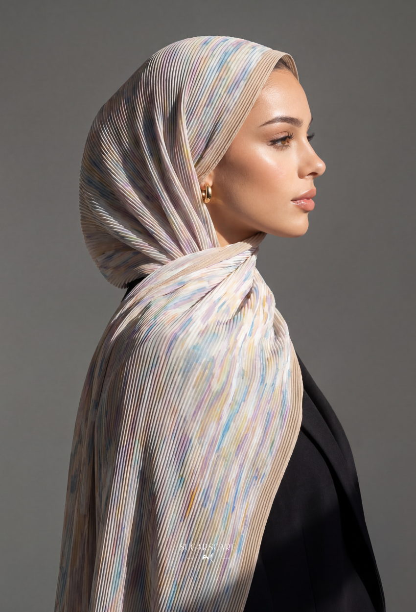 Fall In Love Wide Ultra Fine Pleated Shawl Ironless · in Monnet
