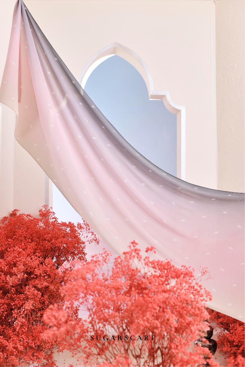 YES DEFECT - OmbreMonogram Pleated Shawl in Seoul (CODE PS)