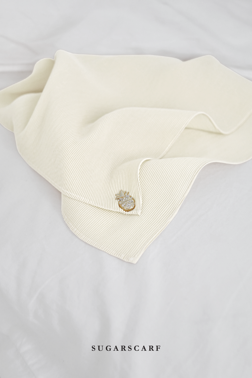 YES ( Full Wide Pleats Shawl ) Elegant Folds Everyday Ironless Pleats Shawl ( LINEN )