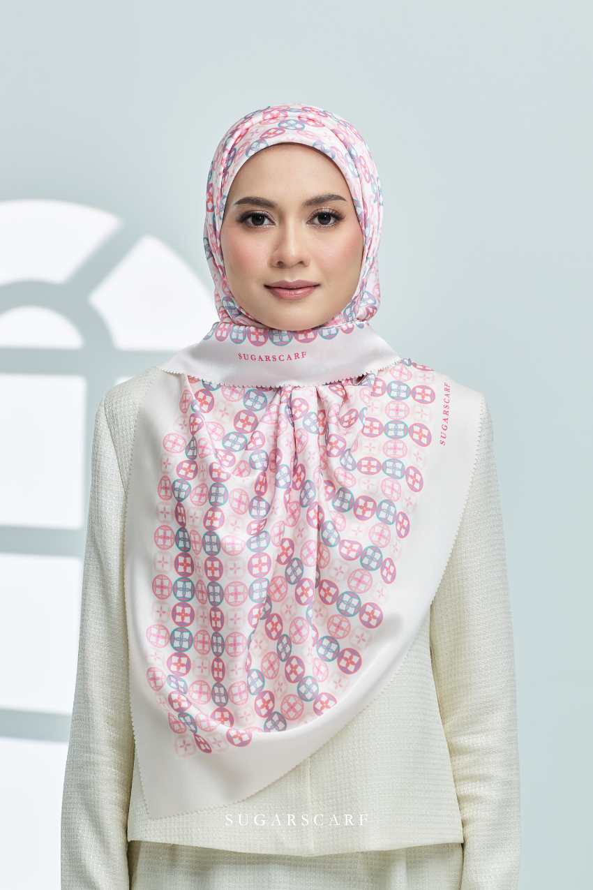 YES ( Square ) AS-IS Girl Boss Mixed Satin Silk Scarf ( Iconic )