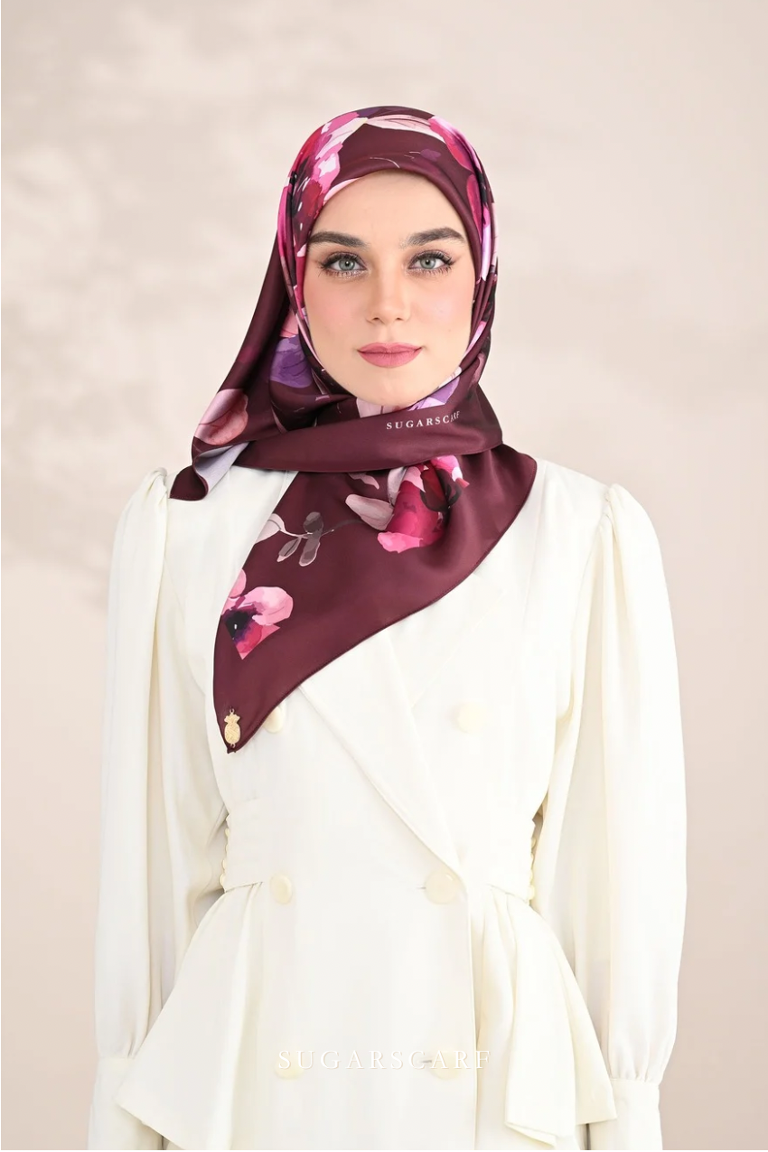 YES DEFECT ( Square ) Morning Bloom Mixed Satin Silk Square ( Off Day )