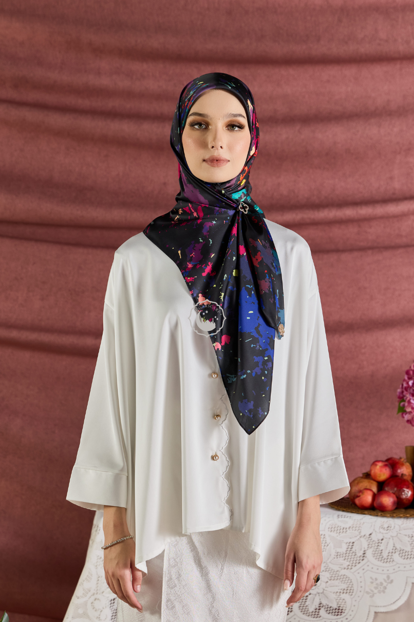 YES DEFECT - (Square ) Celeste In Mixed Silk Matte Satin (Symphony)