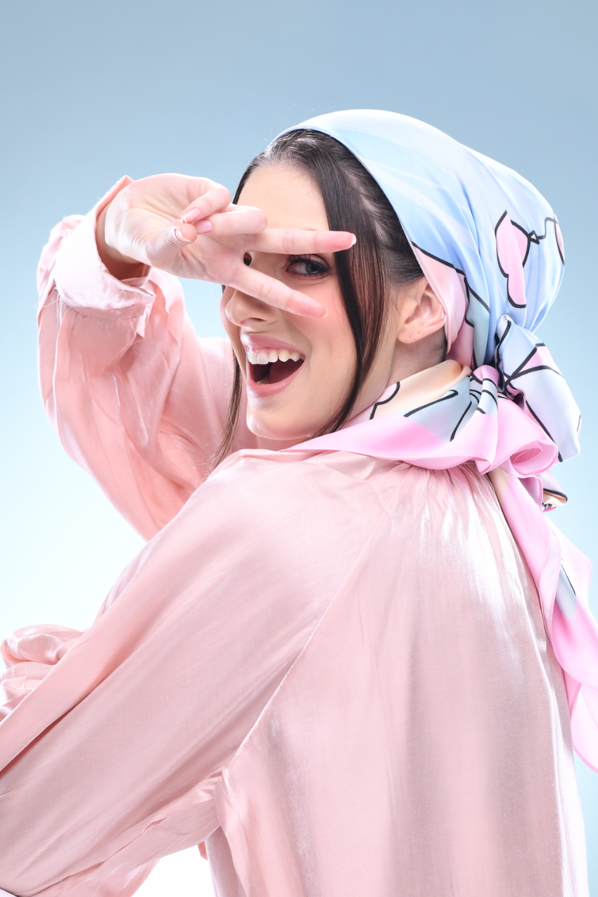 YES ( Square ) LE ThePinkHoliday Satin Silky Matte Scarf ( Everything Sweet )