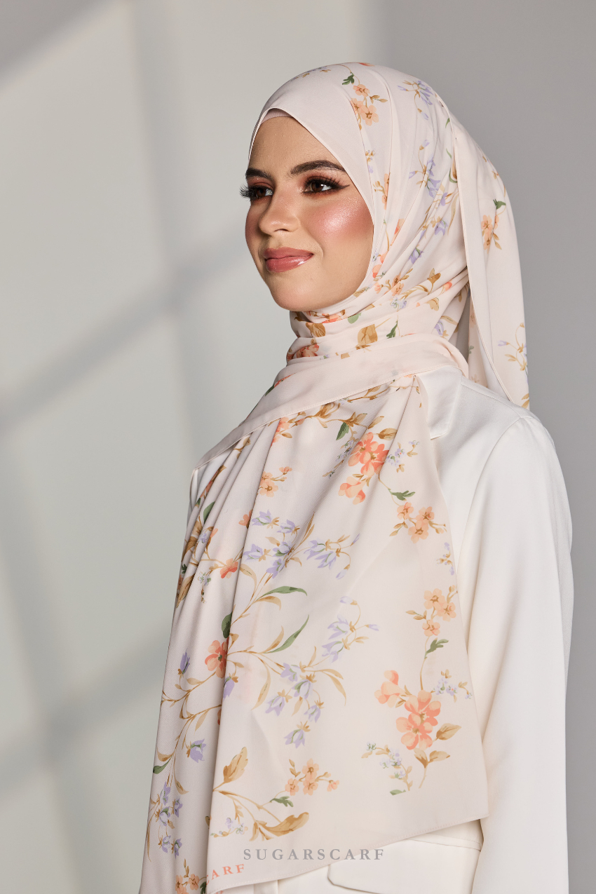 Korean Chiffon Long Shawl (Garden Whimsy) in Sunbeam Ivy