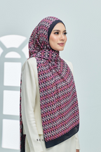( Full Wide Pleats Shawl ) Girl Boss ( Achiever )