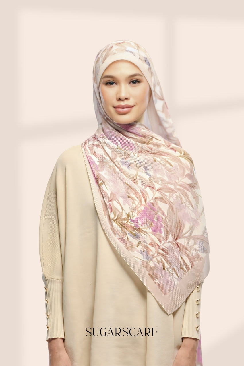 Jardin Full Wide Pleated Shawl in Soleil