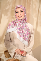 YES ( Square ) Classy Simpulan Mixed Satin Silk Satin ( SALAM )