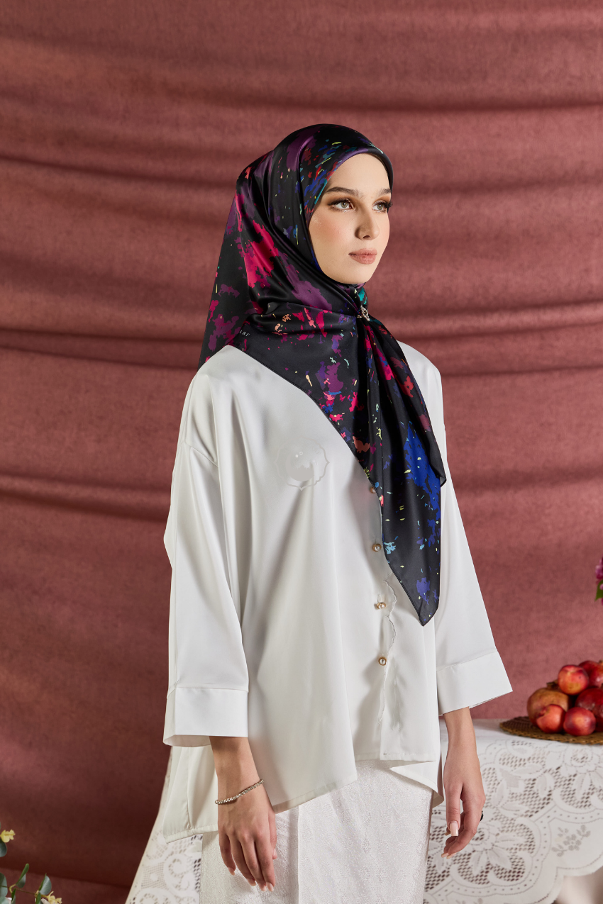YES DEFECT - (Square ) Celeste In Mixed Silk Matte Satin (Symphony)