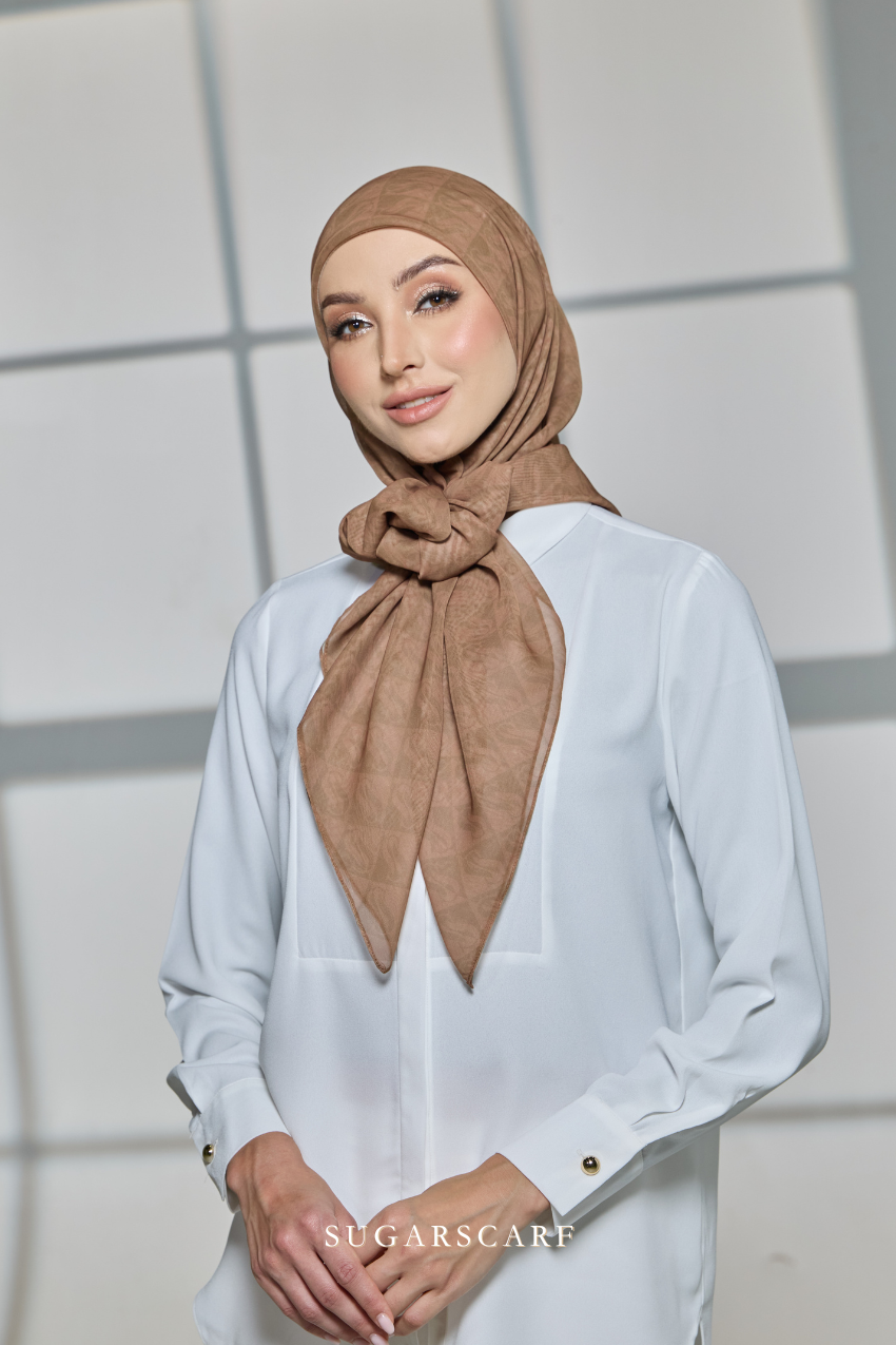 YES DEFECT - Sugarscarf Monogram JapaneseVoile In Biscotti Latte
