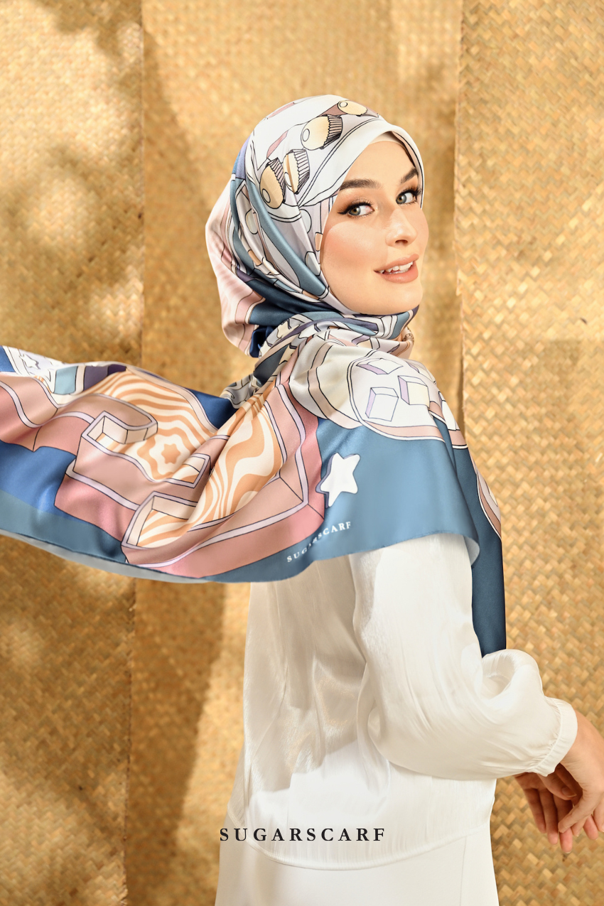 YES DEFECT - ( Square ) SeriRaya Riang Mixed Satin Silk Satin ( BUNGA TELANG )