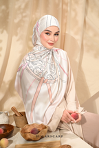 ( Square ) Classy Harmoni Mixed Satin Silk Scarf ( CLOSE )