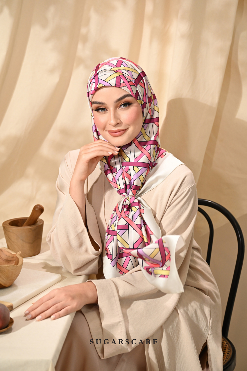 YES DEFECT - ( Square ) Classy Simpulan Mixed Satin Silk Scarf ( RESTU )